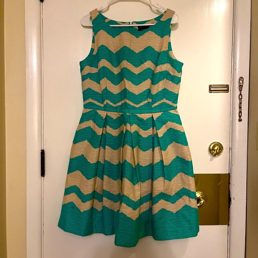 GORGEOUS turquoise green and beige Just Taylor tea dress size 10